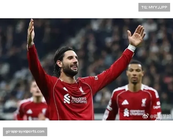 英超关键节点争冠格局生变 阿森纳五分之差领跑曼城紧追